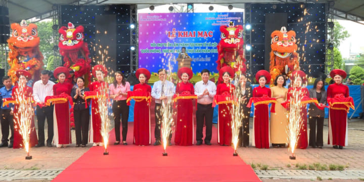 Khai mạc Hội chợ triển lãm tỉnh Long An năm 2025